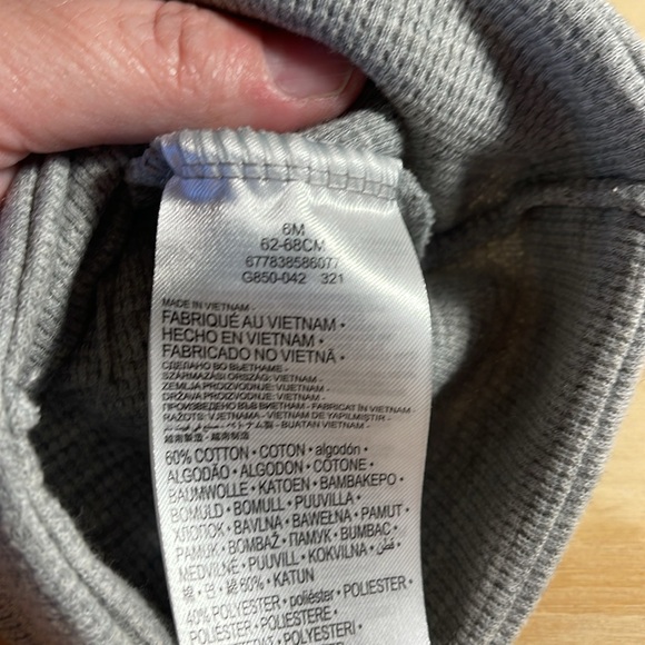 👶2 Nike Baby hats.  6 month. - Picture 2 of 2